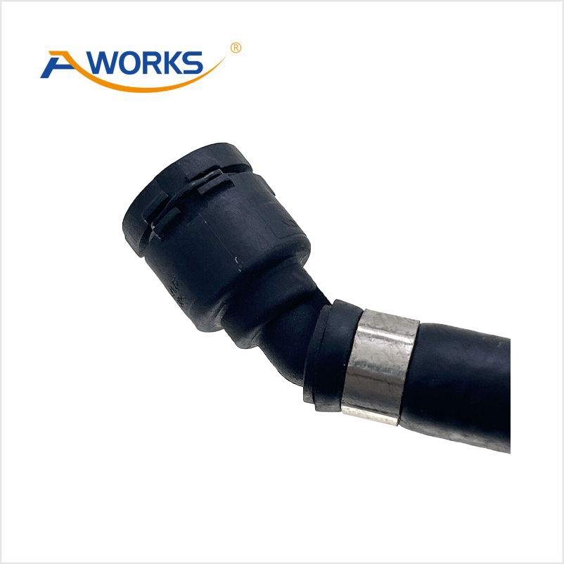 17127535528 Radiator Water Pipe