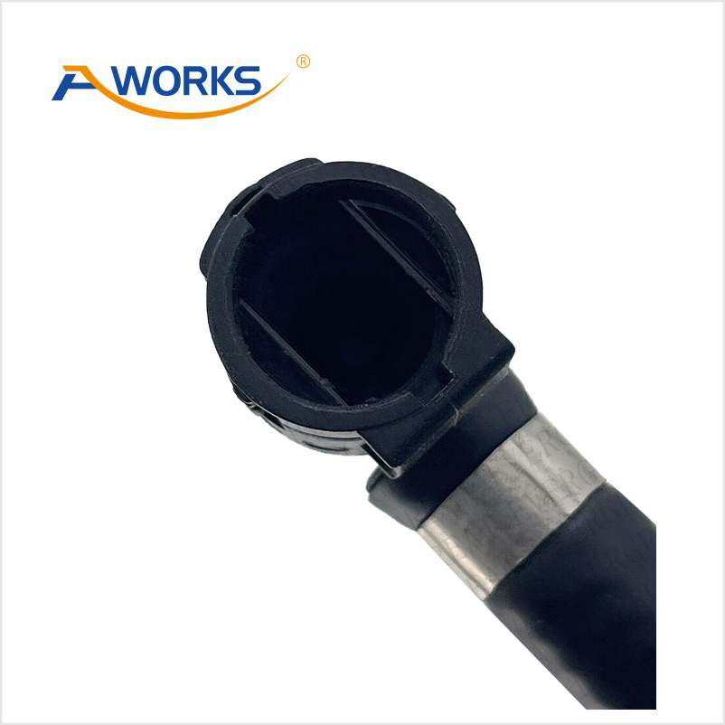 17127535528 Radiator Water Pipe